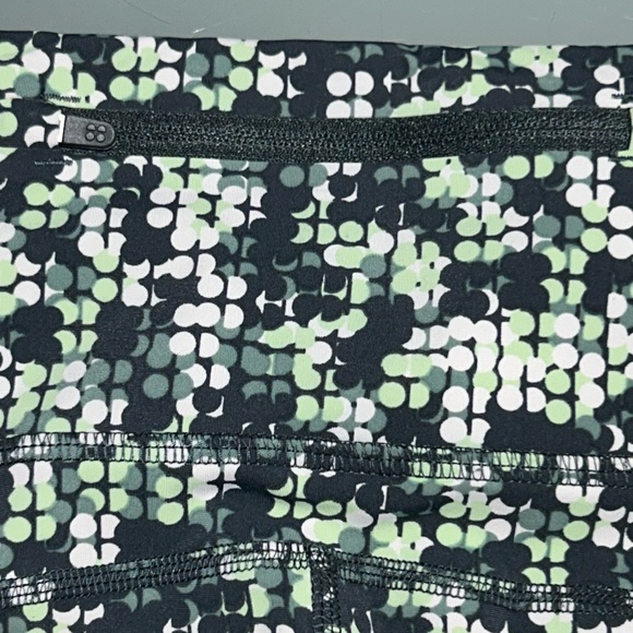Sweaty Betty Zero Gravity 7/8 Length Legging Size S 4/6 Green Geometric Pocket - Picture 6 of 6